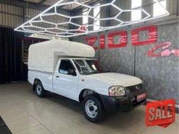 2017 Nissan Hardbody